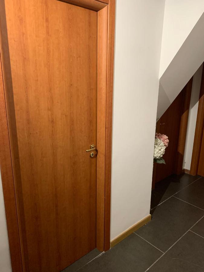 Royal Red Bed & Breakfast Napoli Bagian luar foto